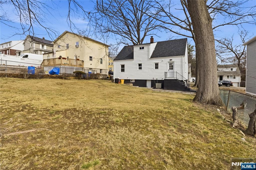 116 Washington Place Teaneck, NJ 07666 - Photo 25 of 26