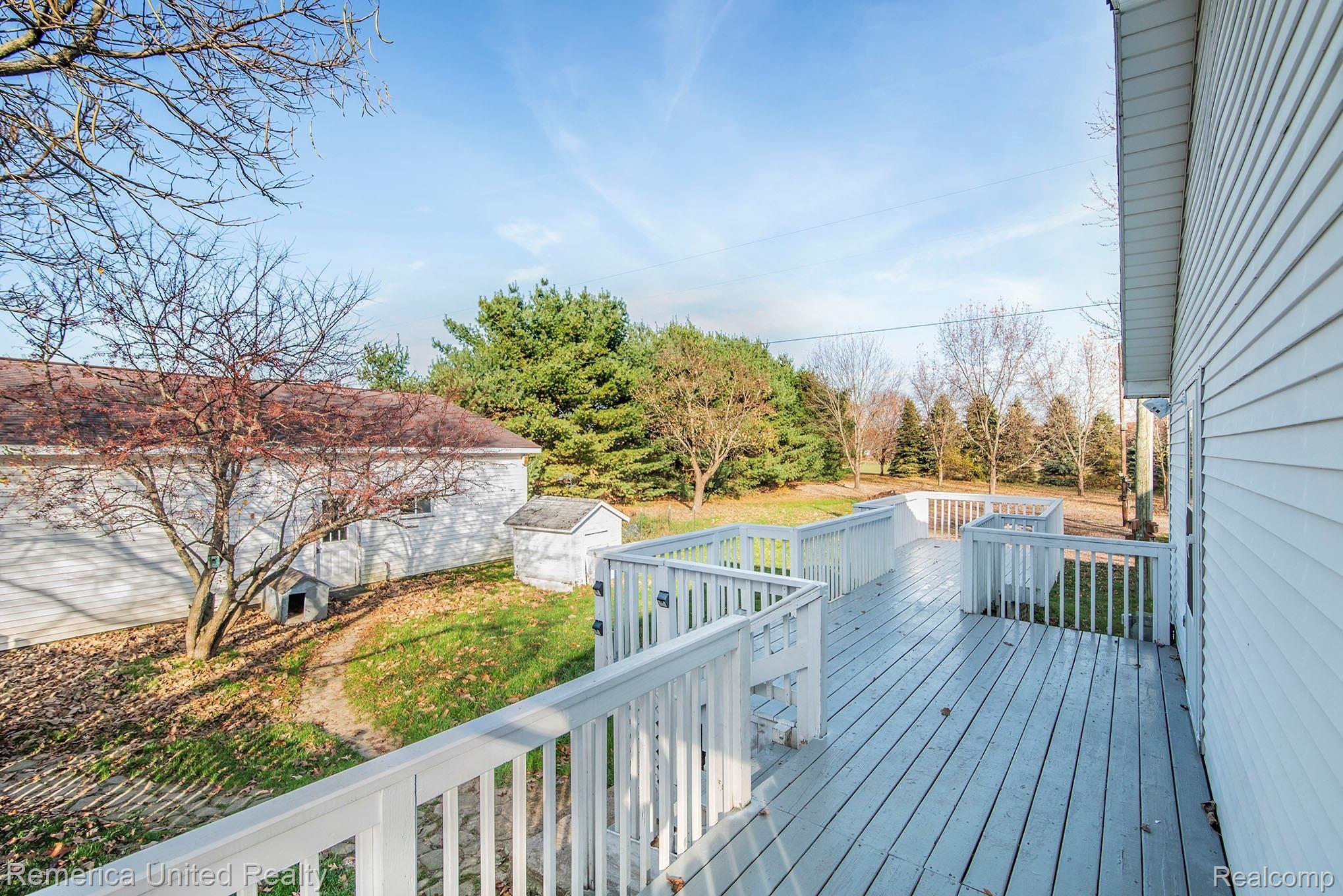 3979 Morton Road Stockbridge, MI 49285 - Photo 3 of 33 DSC_2920.jpg