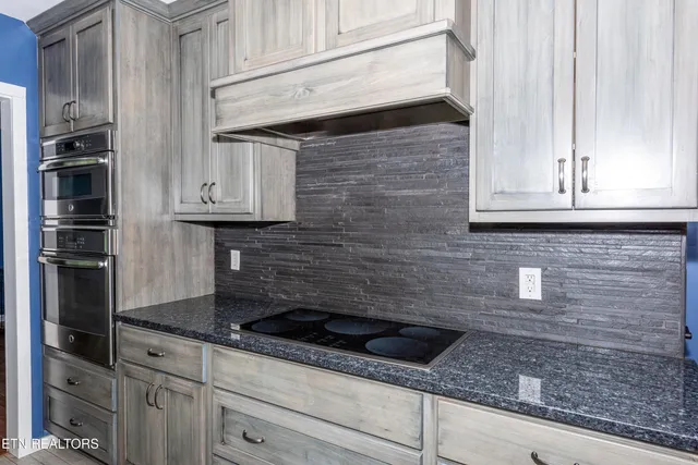 $699,900 | 209 Montgomery Lane, Maryville, TN 37803