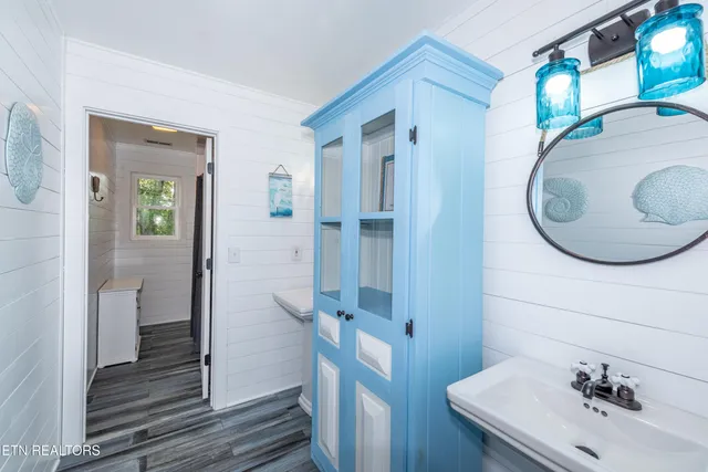 $699,900 | 209 Montgomery Lane, Maryville, TN 37803