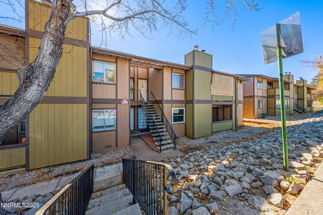 $199,900 | 2520 Tripp Drive, Unit A1L, Reno, NV 89512