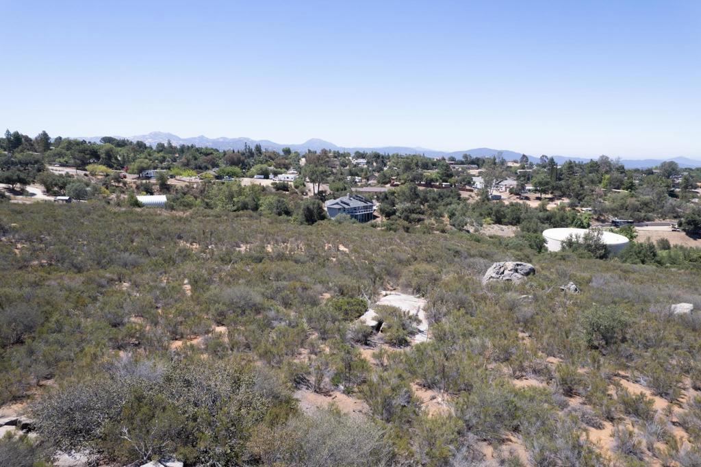 Victoria Drive Alpine, CA 91901 - Photo 13 of 21