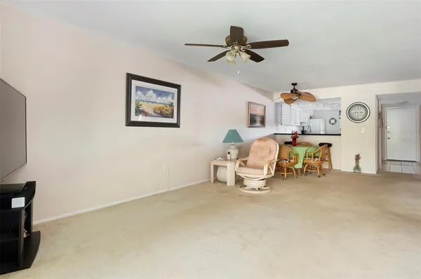 $199,000 | 110 Lakeside Court, Unit 110, Oldsmar, FL 34677