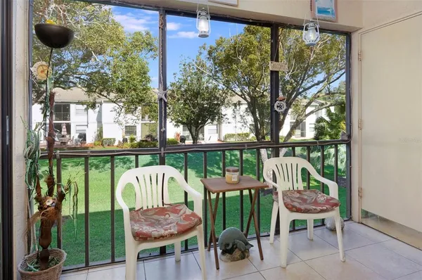 $199,000 | 110 Lakeside Court, Unit 110, Oldsmar, FL 34677