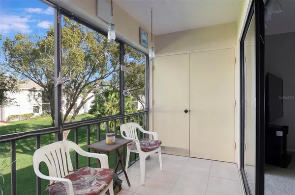 $199,000 | 110 Lakeside Court, Unit 110, Oldsmar, FL 34677