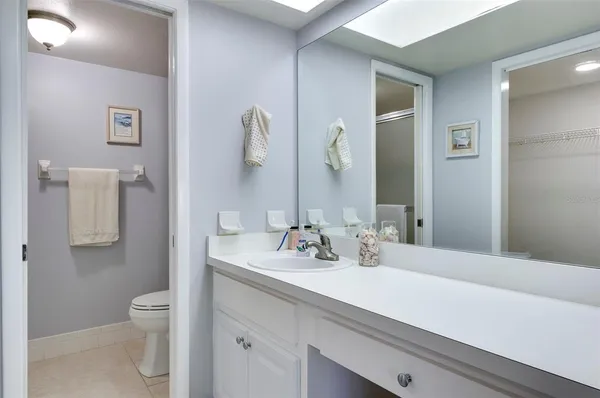 $199,000 | 110 Lakeside Court, Unit 110, Oldsmar, FL 34677