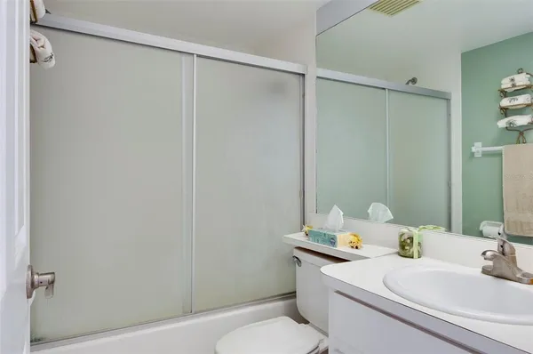 $199,000 | 110 Lakeside Court, Unit 110, Oldsmar, FL 34677