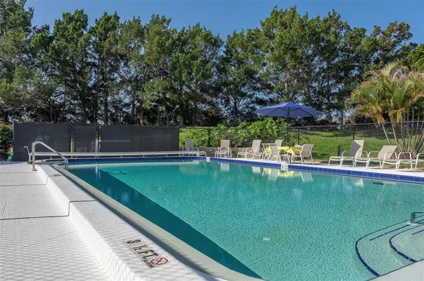 $199,000 | 110 Lakeside Court, Unit 110, Oldsmar, FL 34677