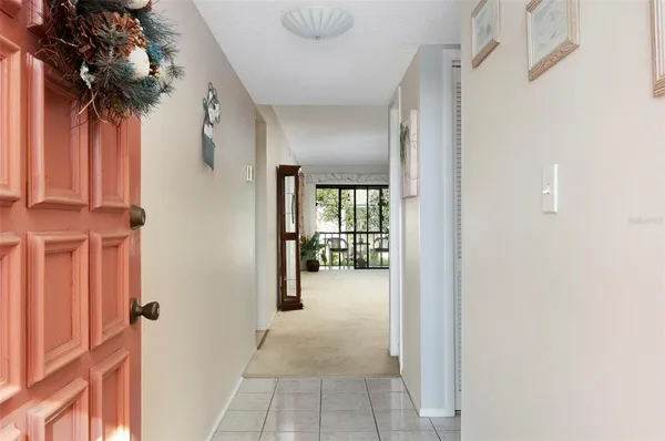 $199,000 | 110 Lakeside Court, Unit 110, Oldsmar, FL 34677