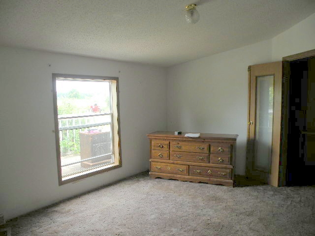 3601 West Garrison Road Owosso, MI 48867 - Photo 14 of 19 31322973-13.JPG