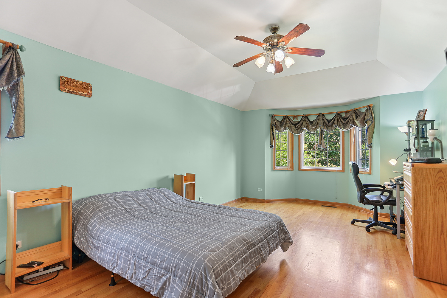 2708 High Meadow Road Naperville, IL 60564 - Photo 16 of 21 a bedroom with a bed and a table
