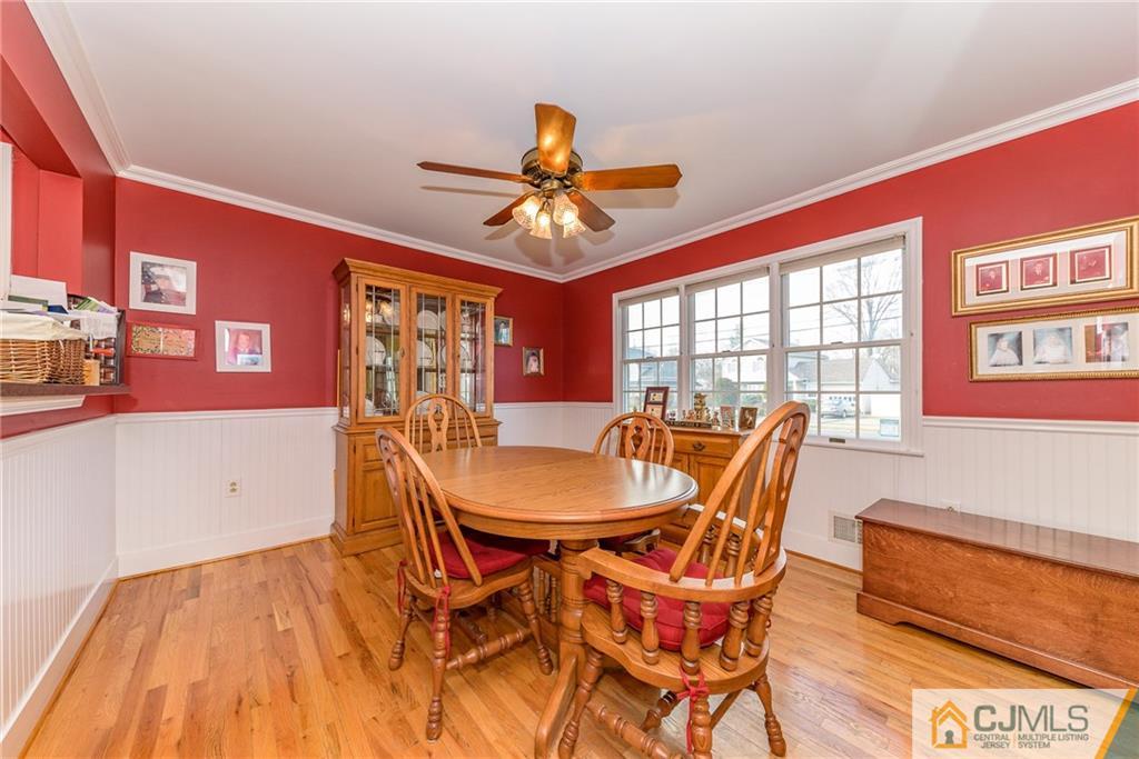 285 Valley Road Clark, NJ 07066 - Photo 3 of 25 Gallery Image 3