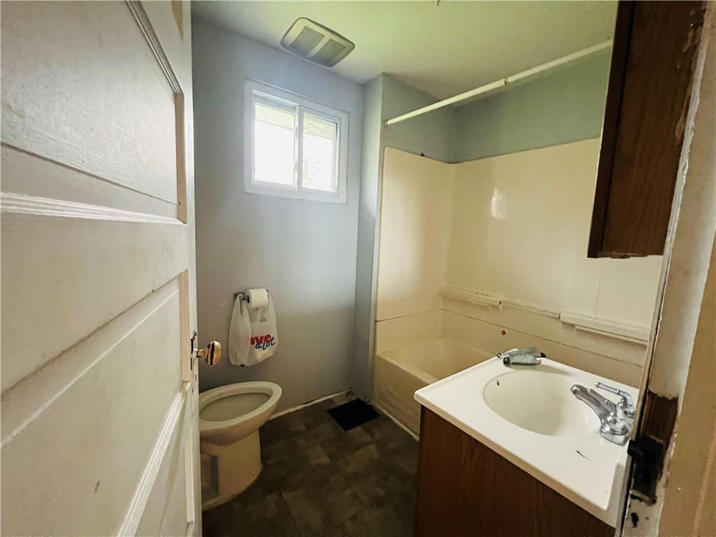 261 Stepping Stone Road Somerset, PA 15501 - Photo 7 of 18 Gallery Image 7