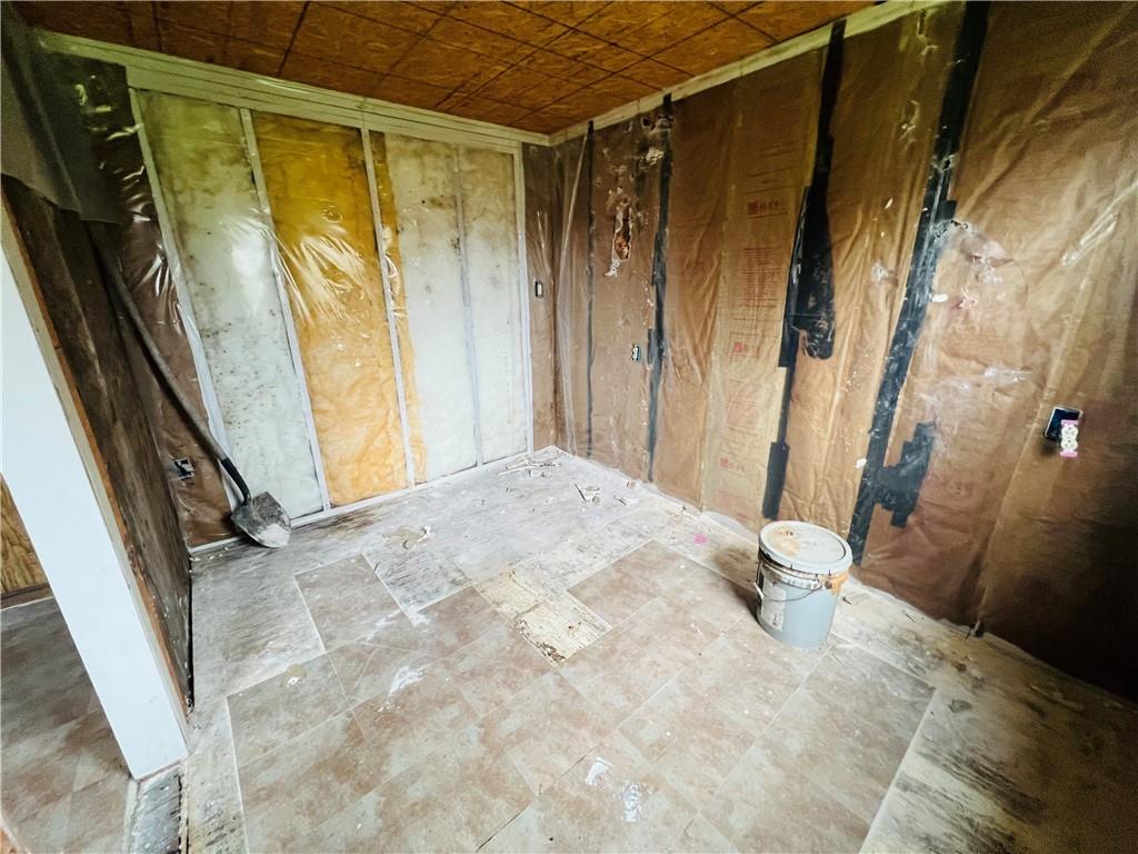 261 Stepping Stone Road Somerset, PA 15501 - Photo 10 of 18 Gallery Image 10