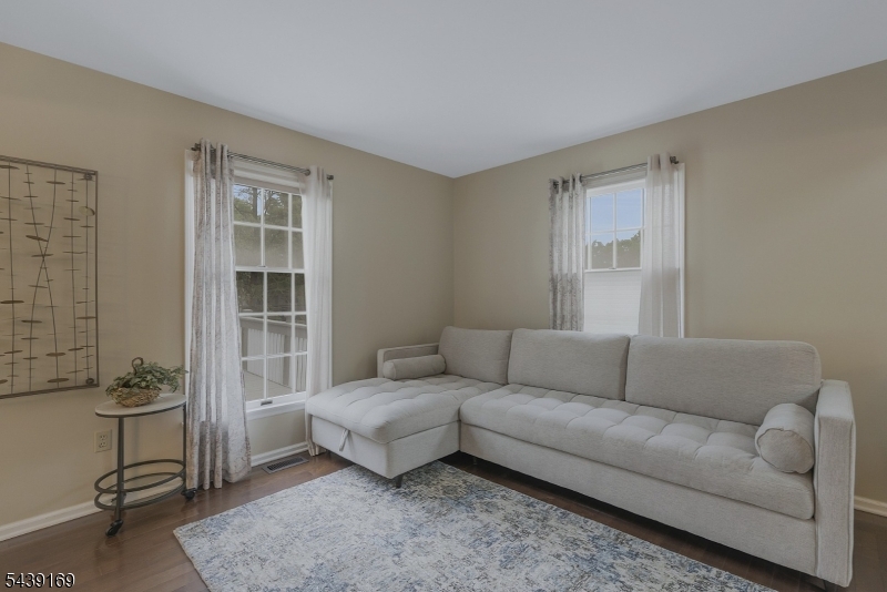 11 Hampton Court Bernards, NJ 07920 - Photo 11 of 30