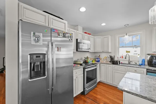 $559,900 | 40 Burnside Avenue, Woonsocket, RI 02895