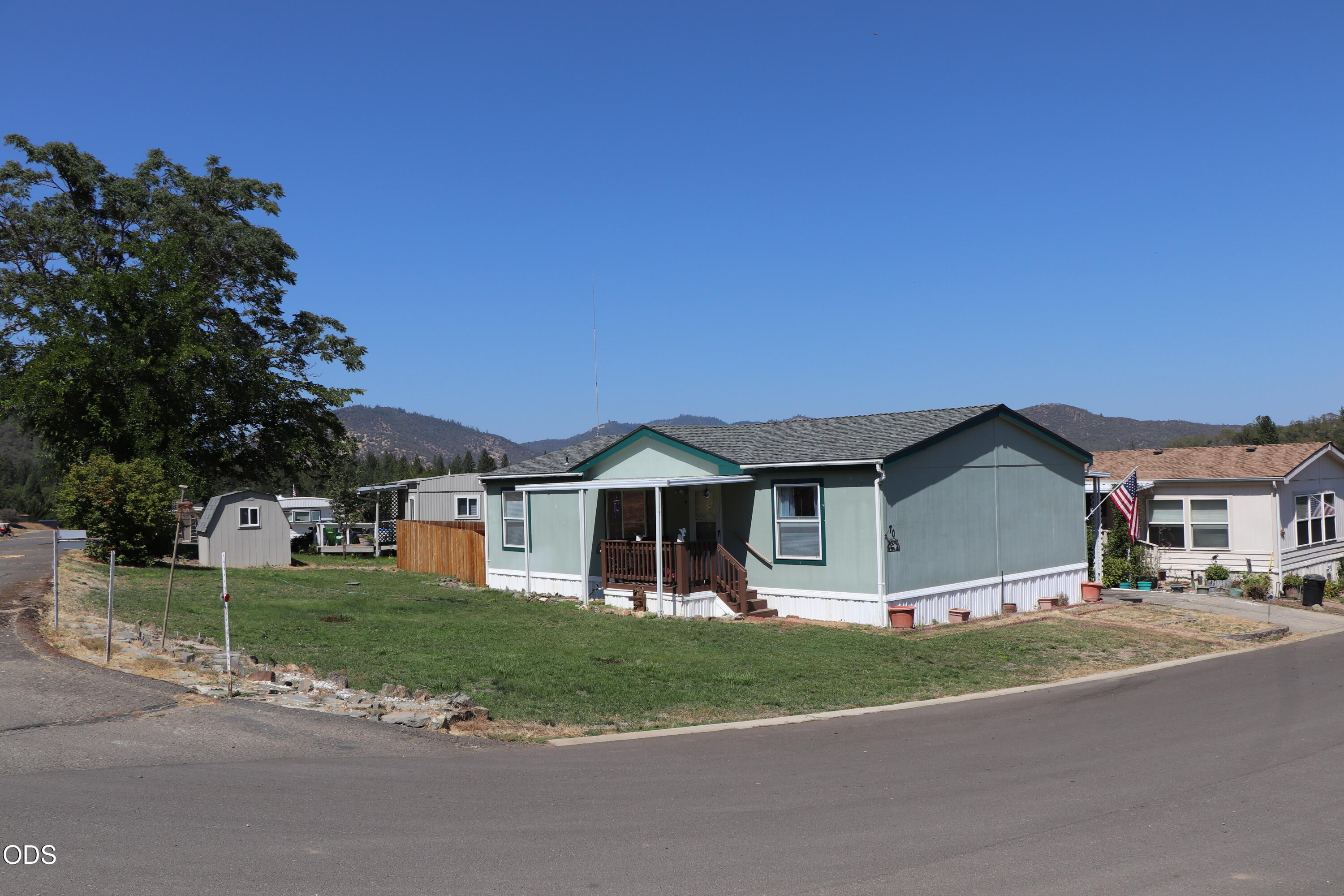 8401 Old Stage Road, Unit 70 Central Point, OR 97502 - Photo 3 of 25 Gallery Image 3