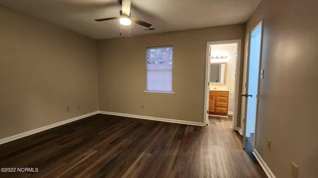 $1,525 | 208 South Ginger Drive, Hubert, NC 28539