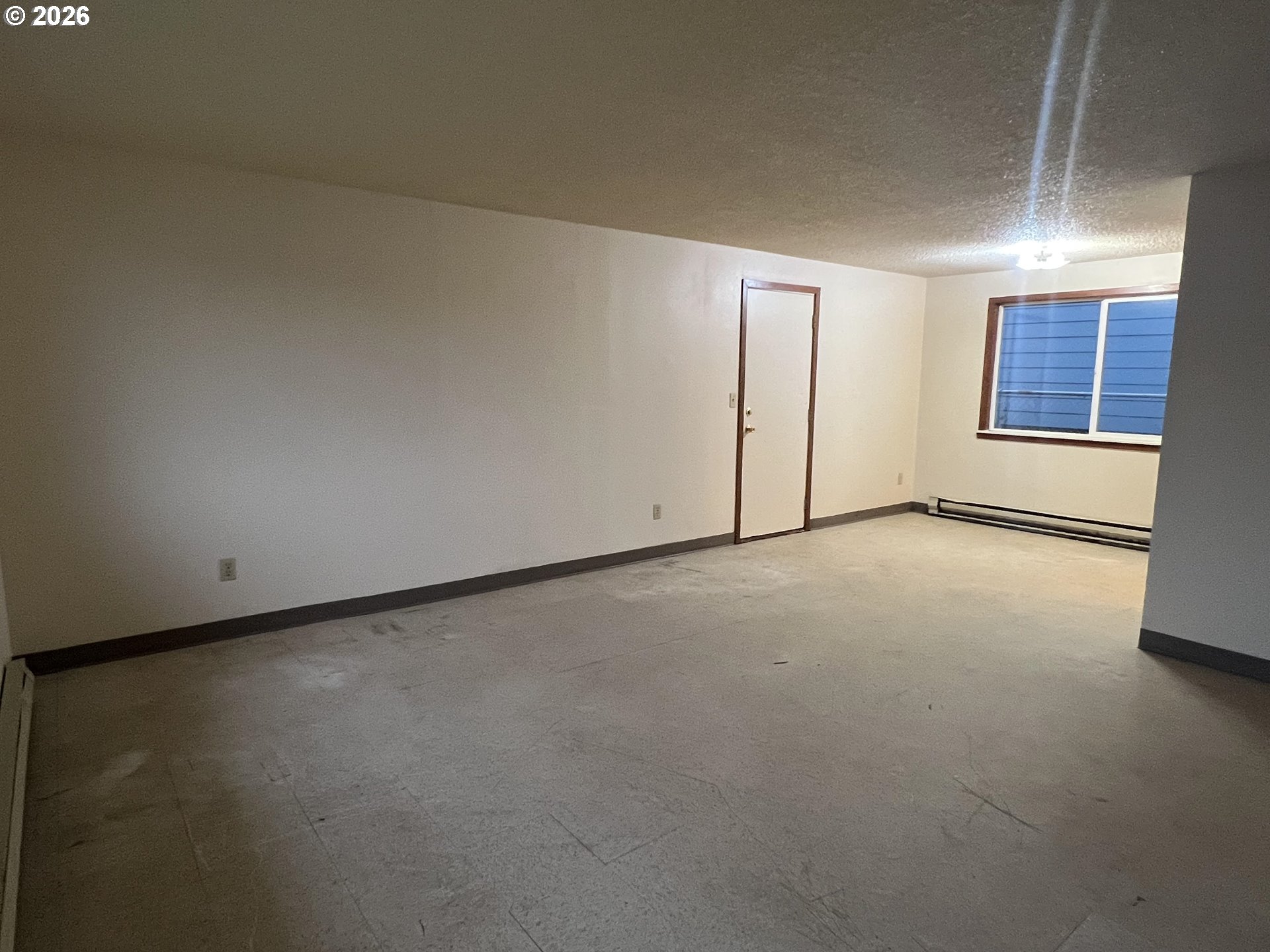 9818 Southeast Clackamas Road Clackamas, OR 97015 - Photo 3 of 16 Gallery Image 3