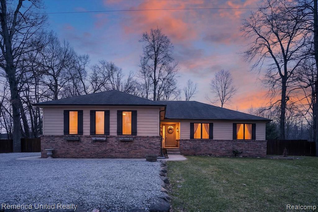 660 East Allen Road Howell, MI 48855 - Photo 3 of 53 Gallery Image 3