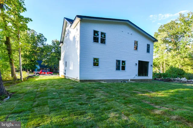 $899,997 | 16305 Ayrwood Lane, Bowie, MD 20716