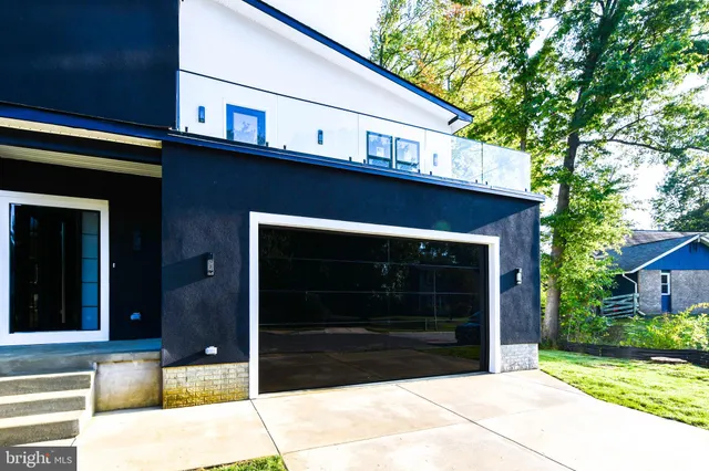 $899,997 | 16305 Ayrwood Lane, Bowie, MD 20716