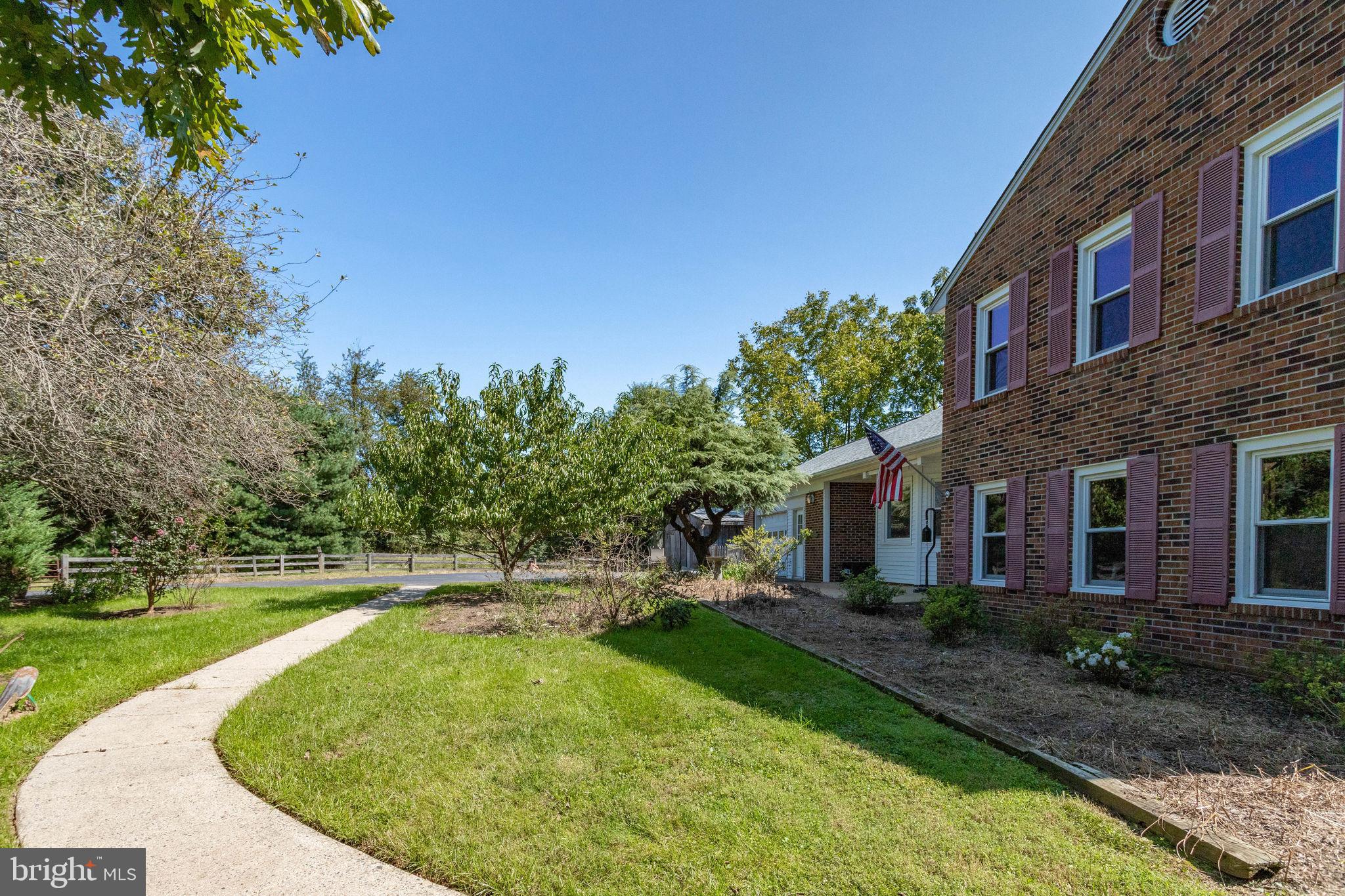 11629 Popes Head Road Fairfax, VA 22030 - Photo 1 of 61 Gallery Image 1