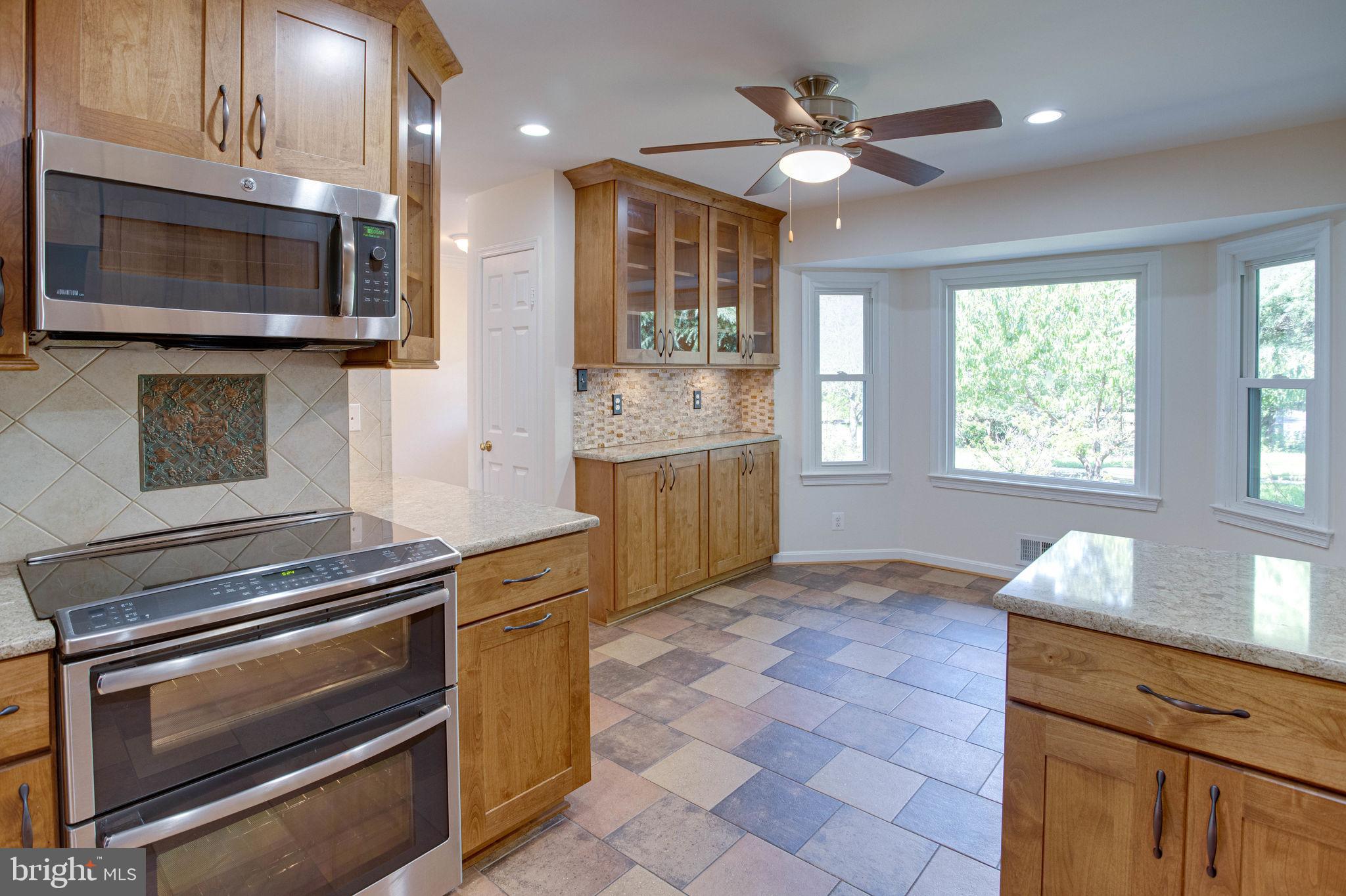 11629 Popes Head Road Fairfax, VA 22030 - Photo 14 of 61 Gallery Image 14