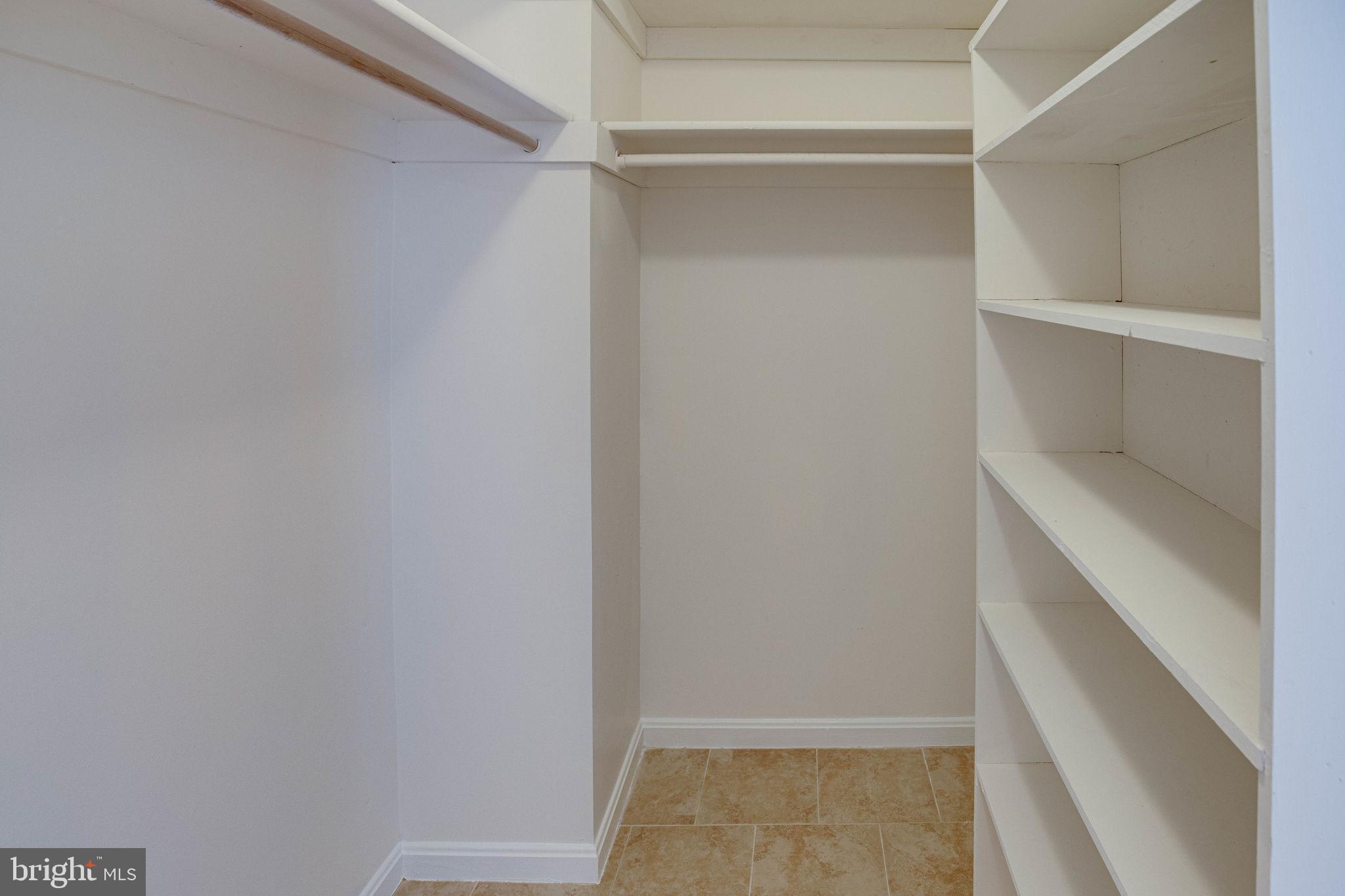 11629 Popes Head Road Fairfax, VA 22030 - Photo 26 of 61 Gallery Image 26