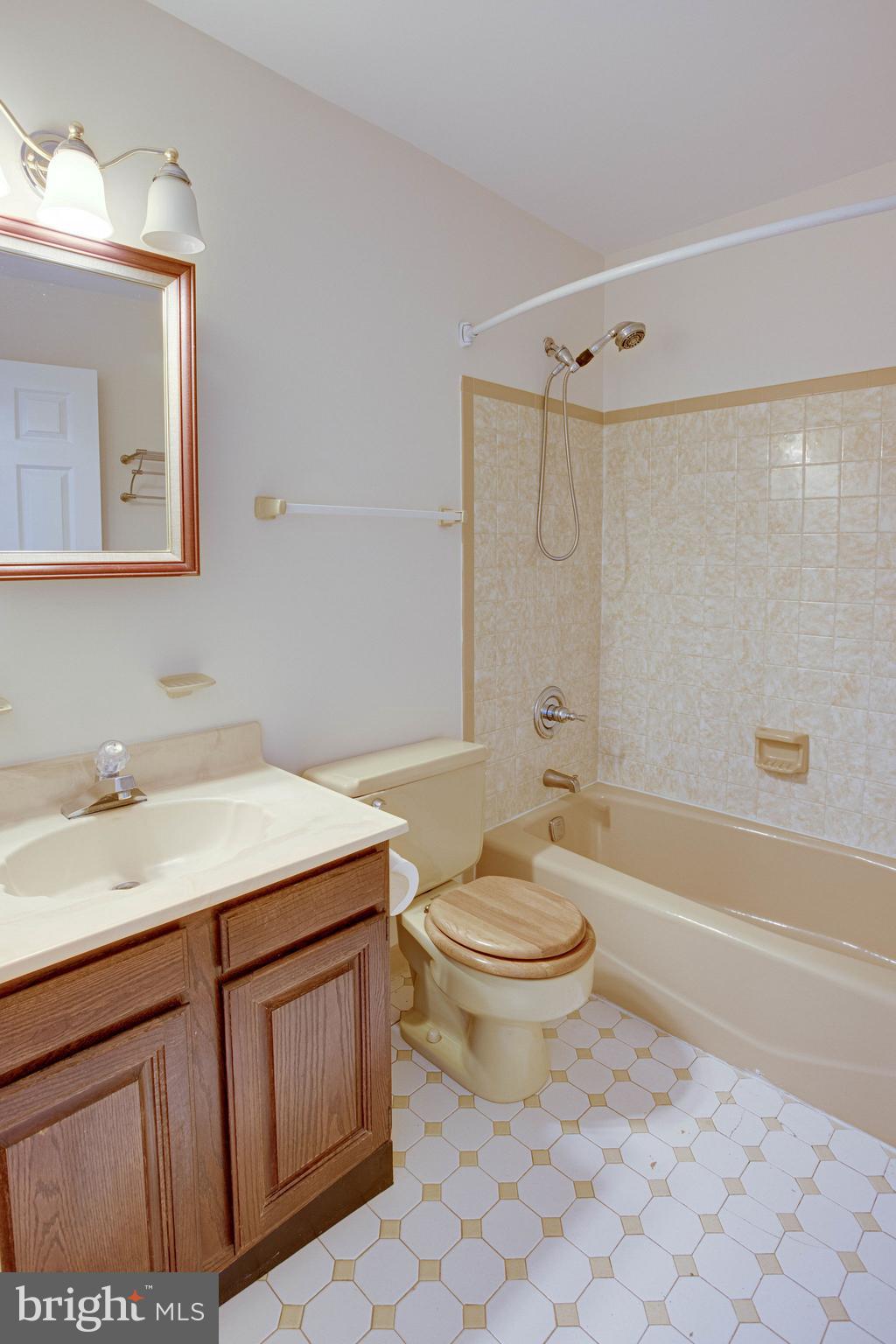 11629 Popes Head Road Fairfax, VA 22030 - Photo 30 of 61 Gallery Image 30