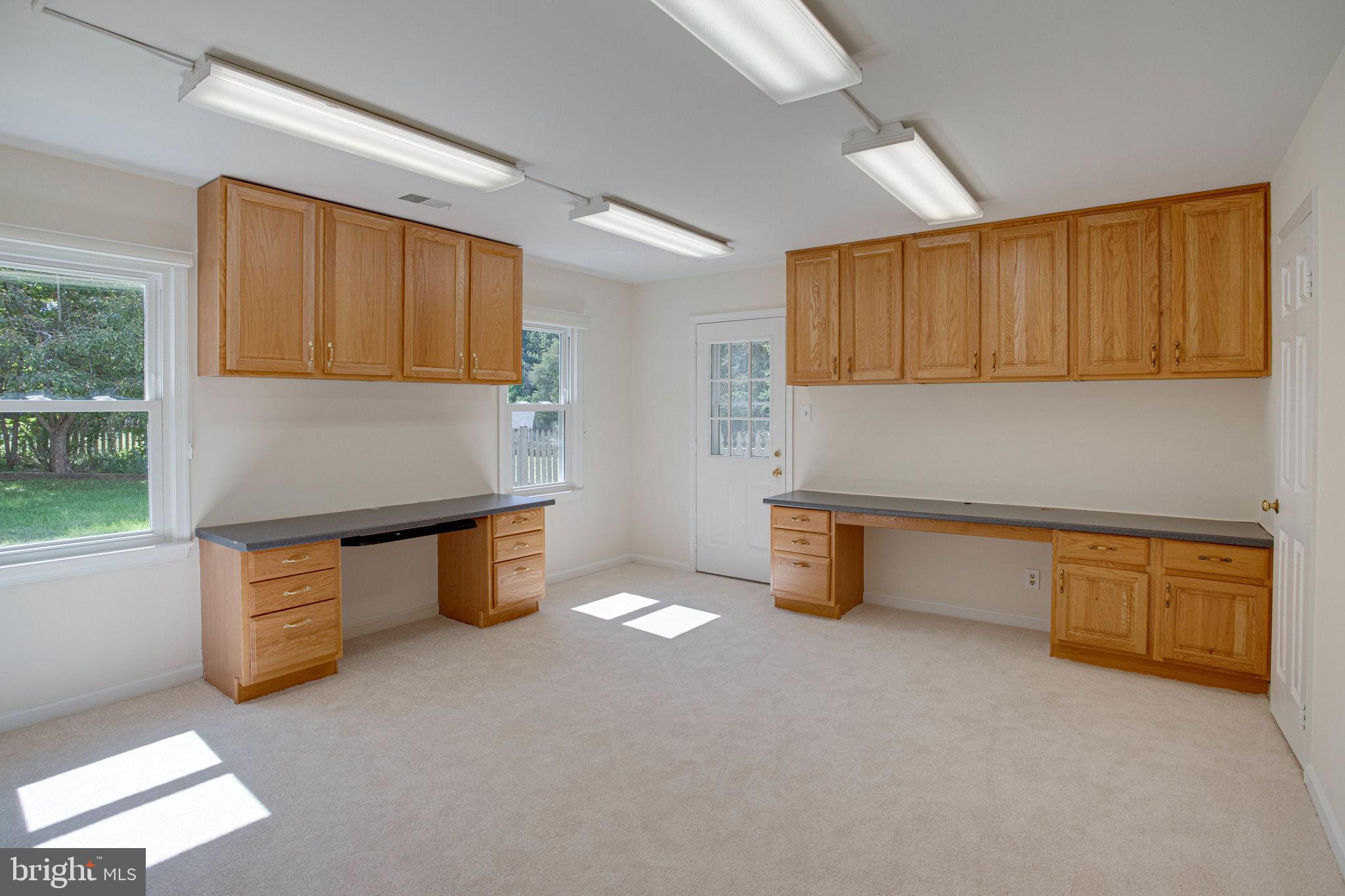 11629 Popes Head Road Fairfax, VA 22030 - Photo 39 of 61 Gallery Image 39