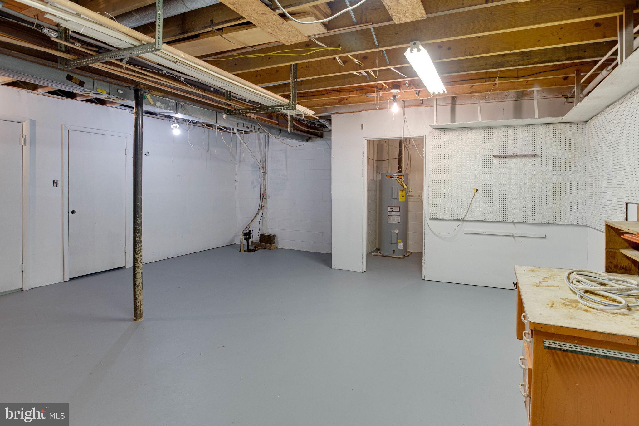 11629 Popes Head Road Fairfax, VA 22030 - Photo 46 of 61 Gallery Image 46