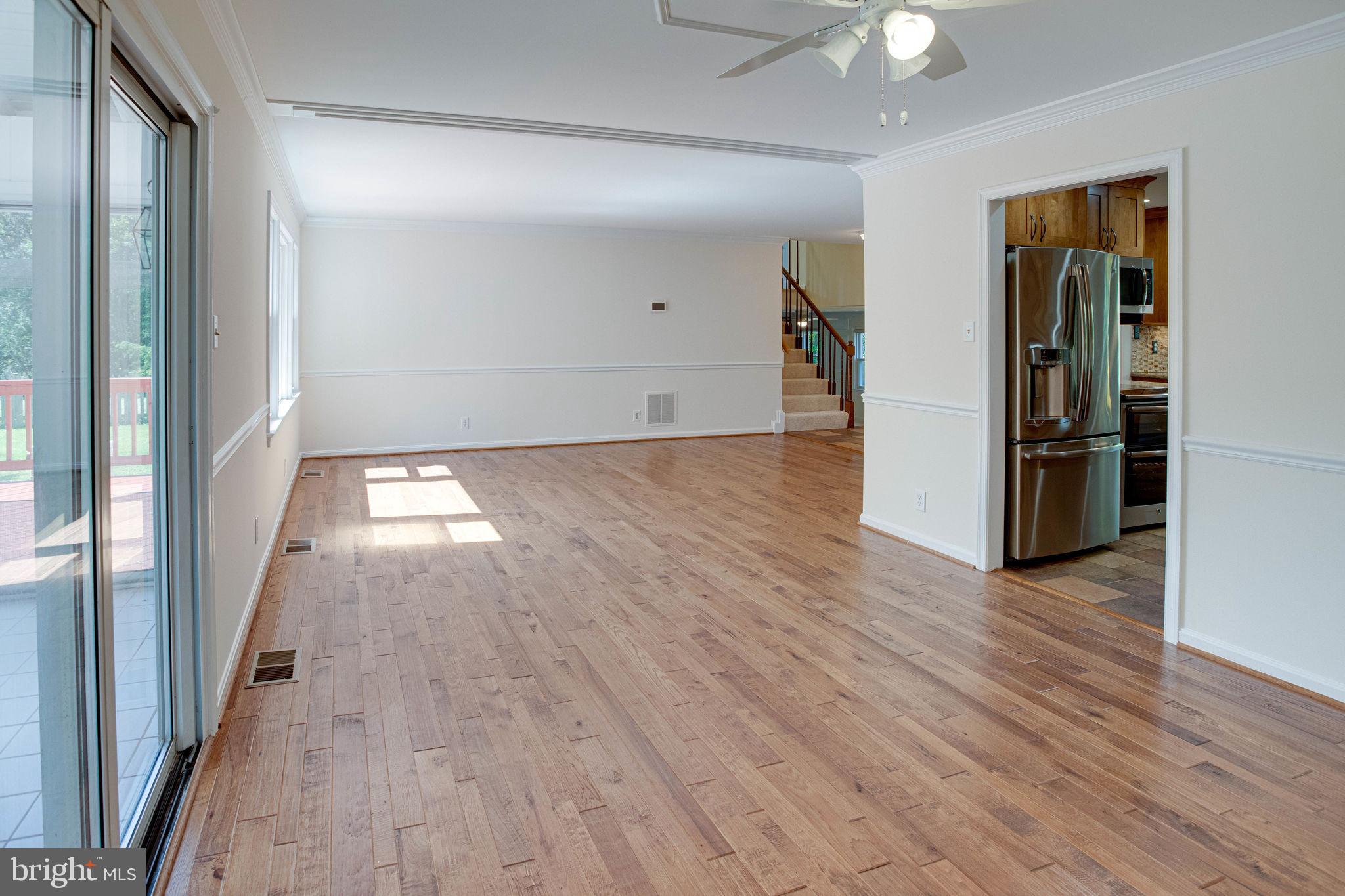 11629 Popes Head Road Fairfax, VA 22030 - Photo 8 of 61 Gallery Image 8
