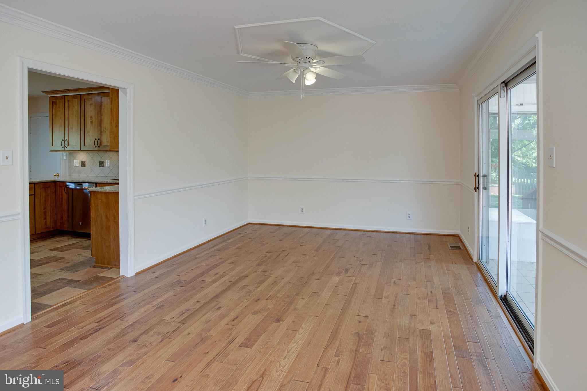 11629 Popes Head Road Fairfax, VA 22030 - Photo 10 of 61 Gallery Image 10
