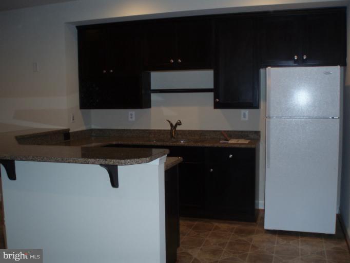 3 Elmer Derr Road Frederick, MD 21703 - Photo 24 of 30 a sink and a mirror