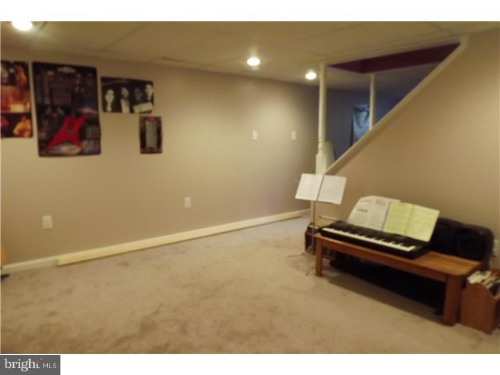 2554 Rosenberry Road Gilbertsville, PA 19525 - Photo 5 of 12 Gallery Image 5
