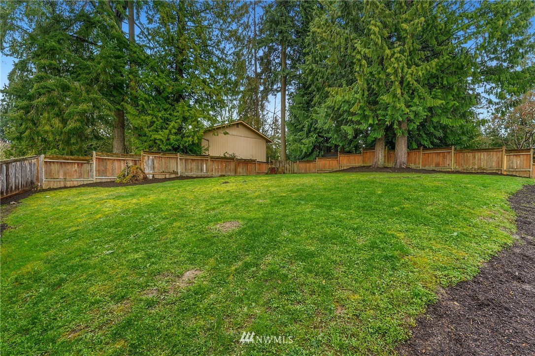 17307 18th Avenue Southeast Bothell, WA 98012 - Photo 33 of 40 a view of a back yard