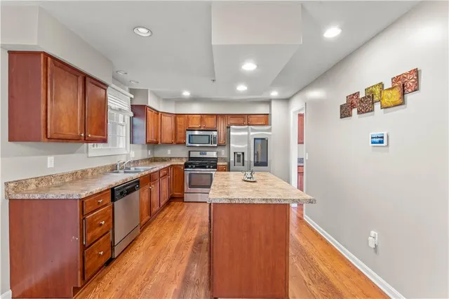 $2,200 | 1049 Bayberry Drive, Canonsburg, PA 15317