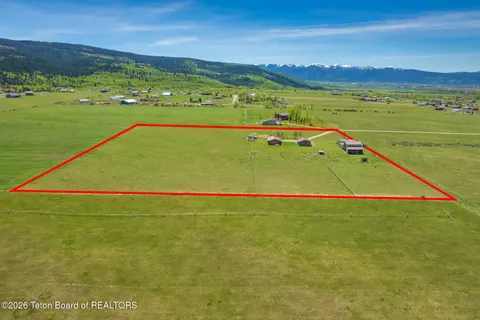 $1,299,000 | 1270 East 4625 South, Victor, ID 83455
