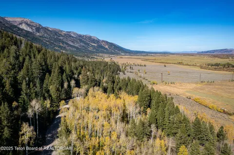$4,250,000 | Tbd Fish Creek Road, Wilson, WY 83014