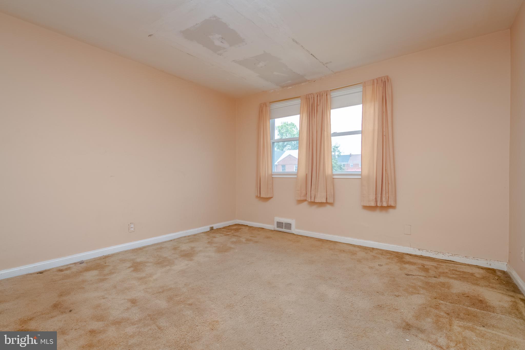 2017 Winford Road Baltimore, MD 21239 - Photo 24 of 39