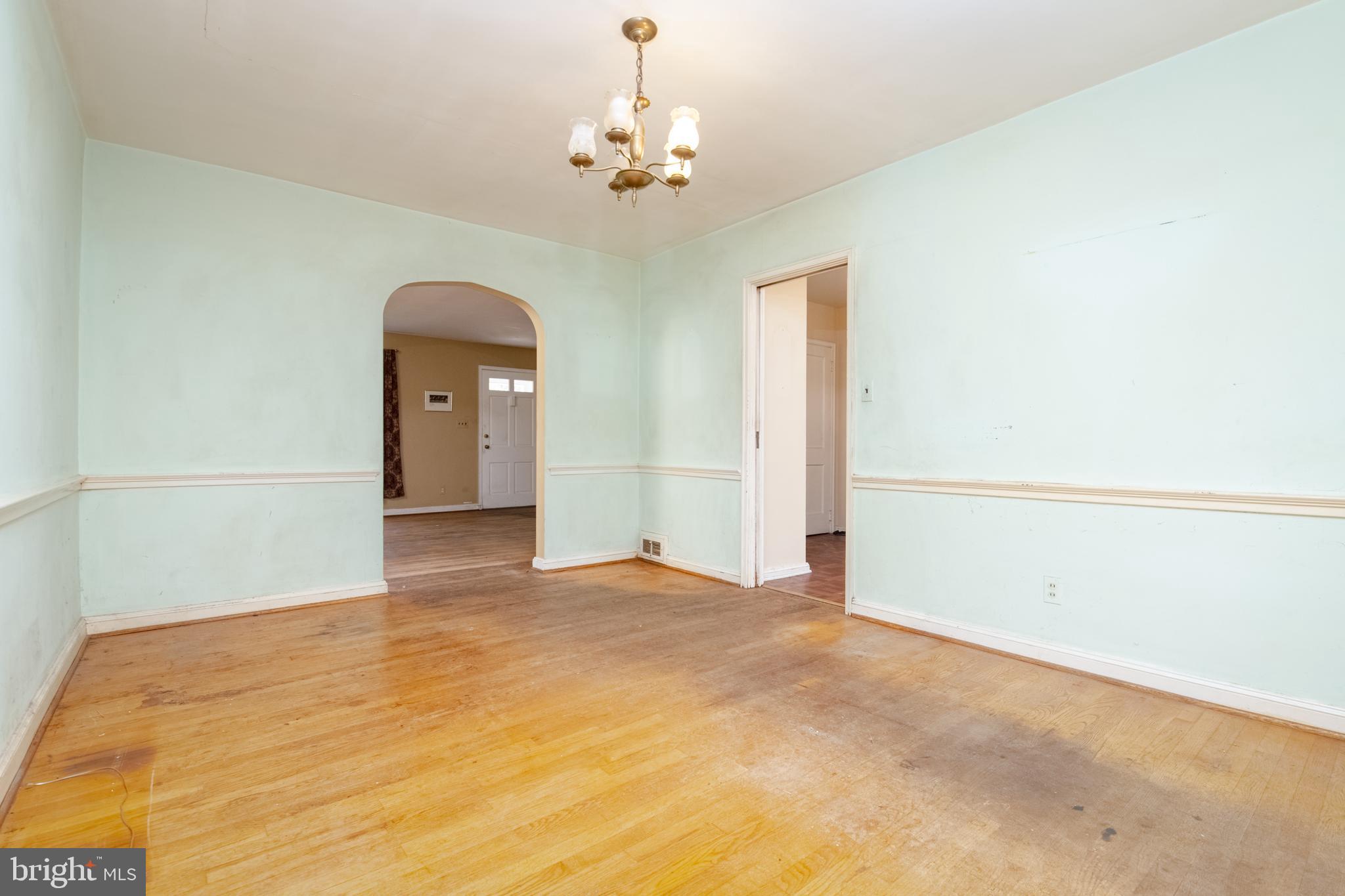 2017 Winford Road Baltimore, MD 21239 - Photo 9 of 39