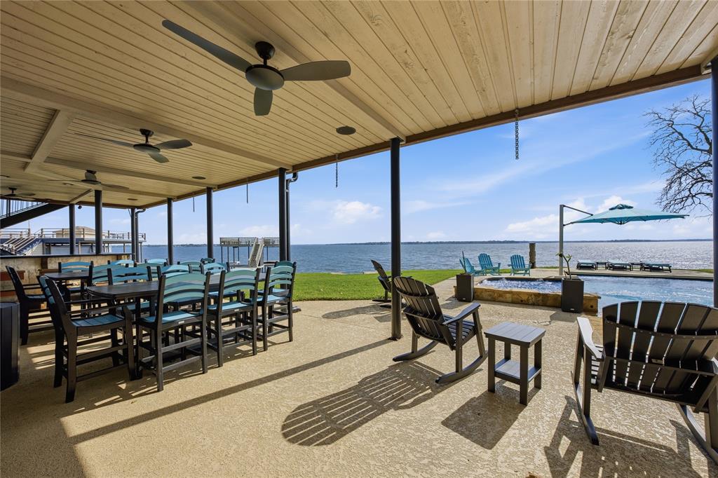 1617 Maple Drive Tool, TX 75143 - Photo 32 of 40 a outdoor space with furniture