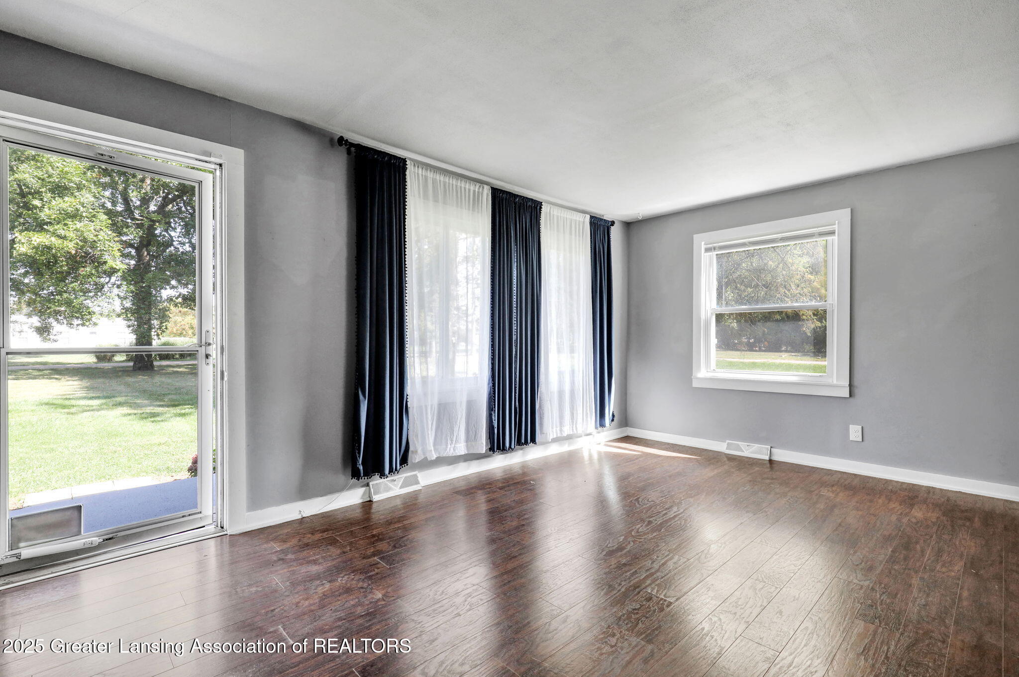 3239 County Line Road East Lansing, MI 48823 - Photo 6 of 43 Great Room