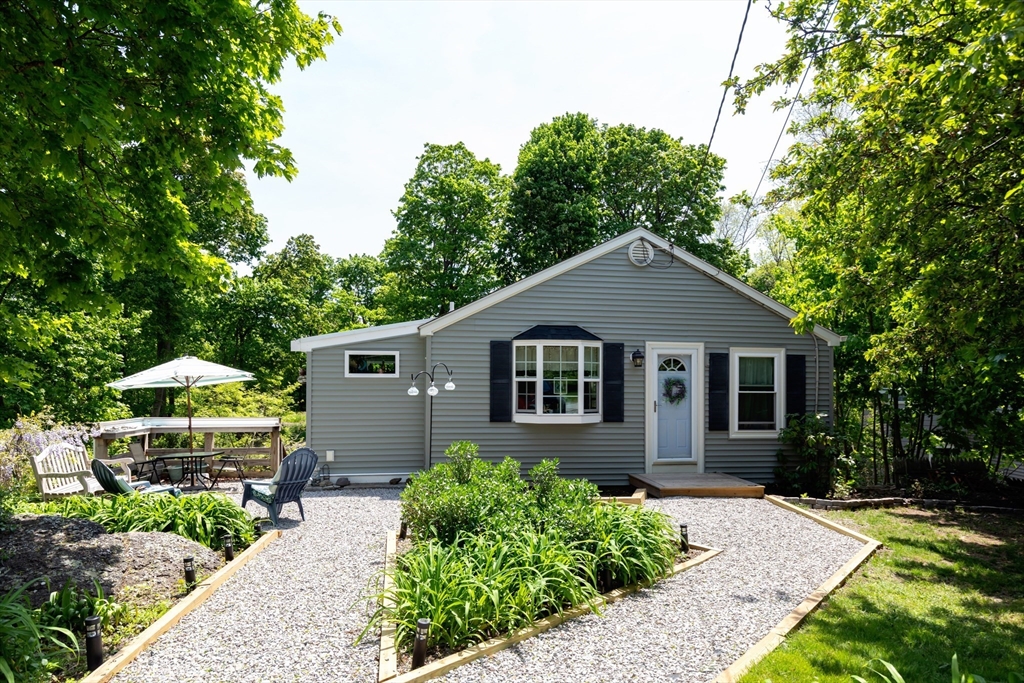 9 Shore Garden Road Hull, MA 02045 - Photo 2 of 39