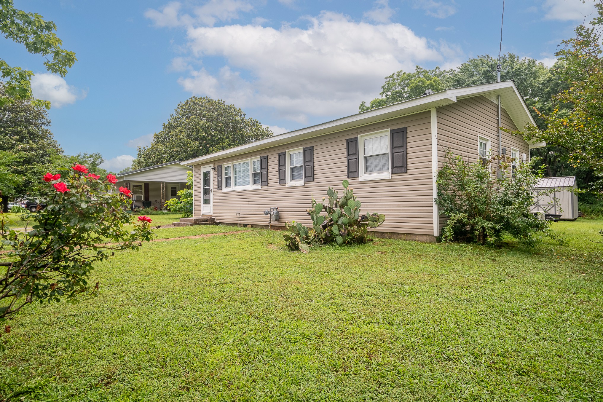 502 North Main Street Loretto, TN 38469 - Photo 1 of 14