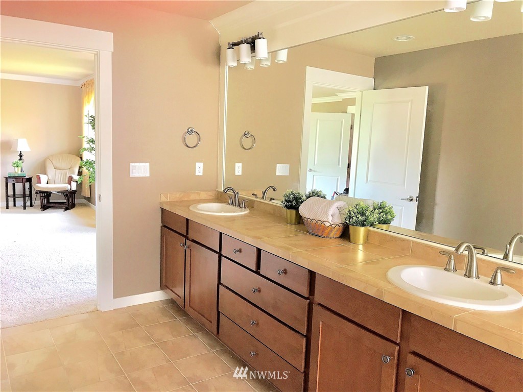 6228 Southeast 2nd Street Renton, WA 98059 - Photo 13 of 21