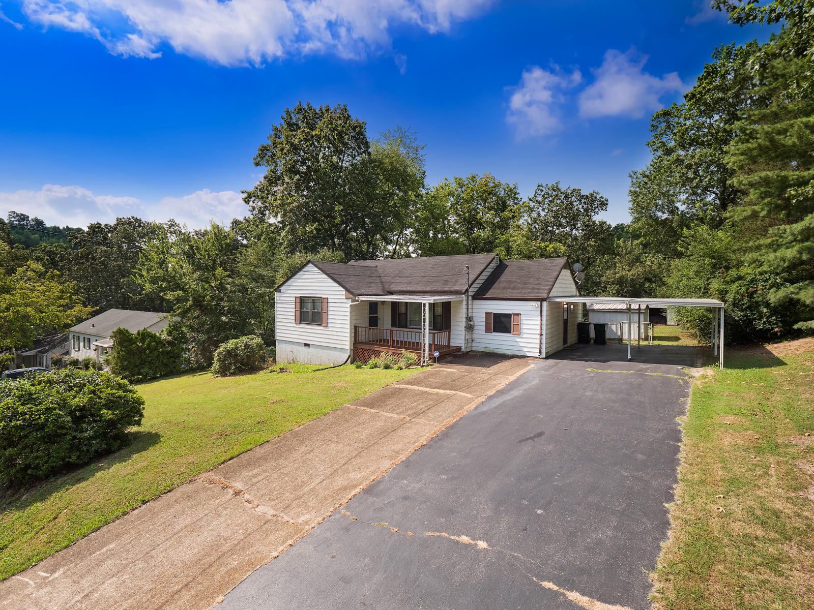 806 Munro Road Chattanooga, TN 37415 - Photo 21 of 21 View from Street