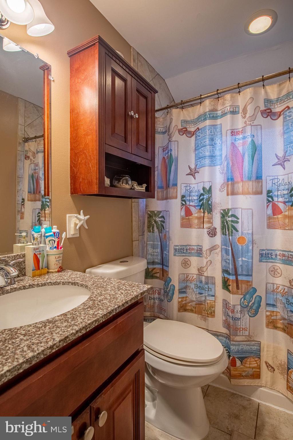 1939 Inverton Road Baltimore, MD 21222 - Photo 14 of 19 Full Bath