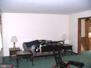 910 Allentown Road Telford, PA 18969 - Photo 3 of 5